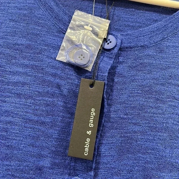 Cable & gauge cardigan - Picture 3 of 9